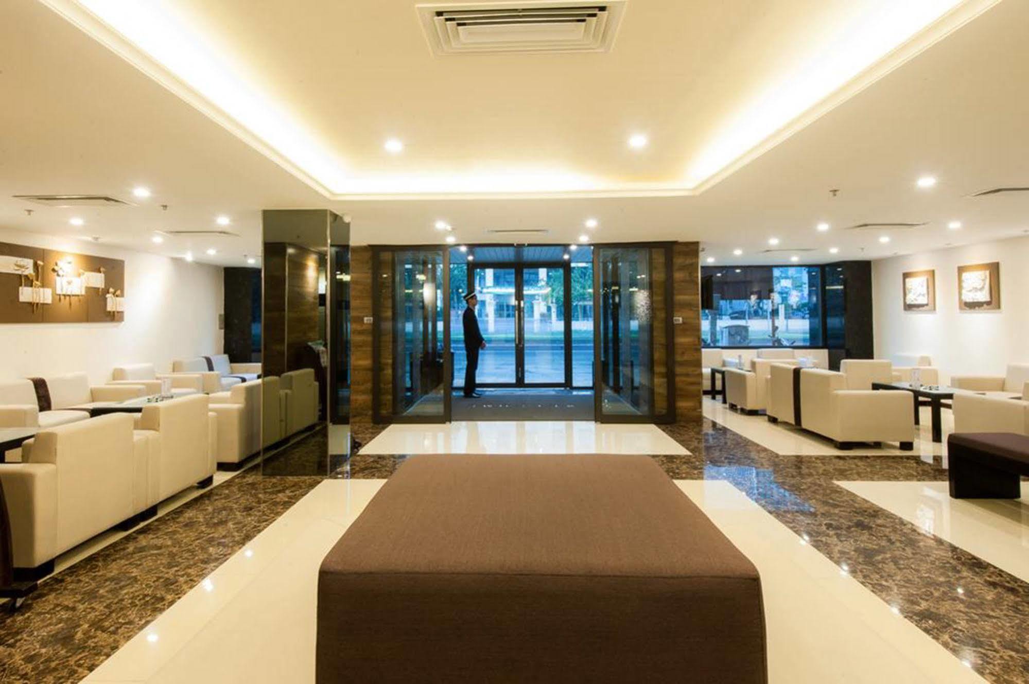 Sakura Hotel Hanoi Zewnętrze zdjęcie